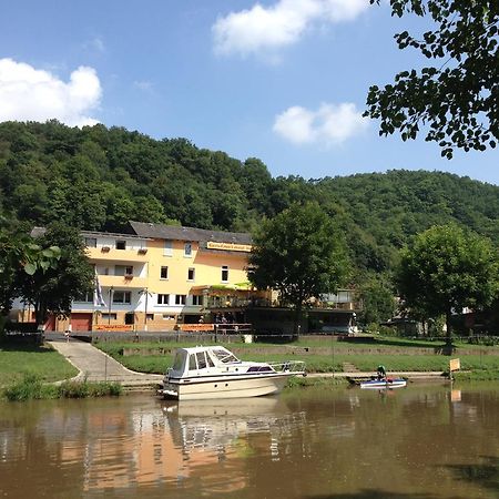 Gasthof Zum Lahntal Hotel Laurenburg Eksteriør billede